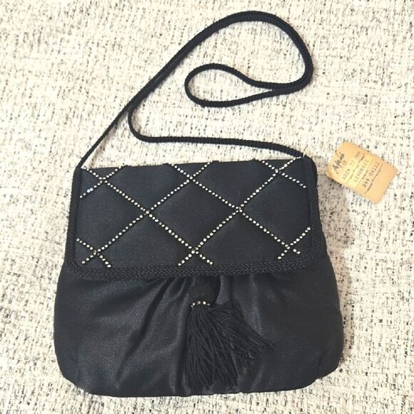 NWT Mik a Elegant Black Rhinestone Clutch with Tassel - Picture 2 of 10
